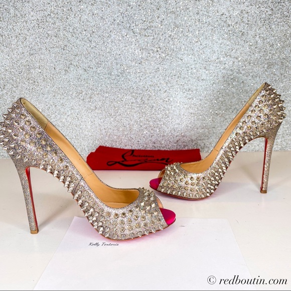Christian Louboutin Very Prive Spiked Pumps - Picture 2 of 8